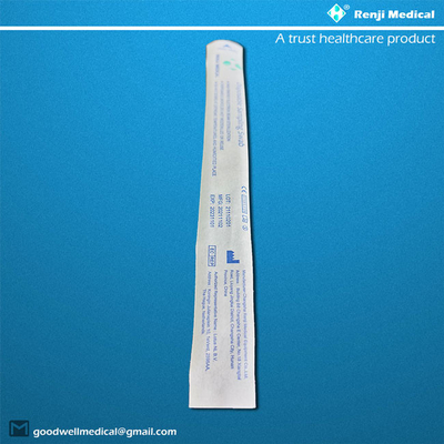 Astuce en nylon assemblée de échantillonnage virale stérile de catégorie médicale de l'écouvillon 100%