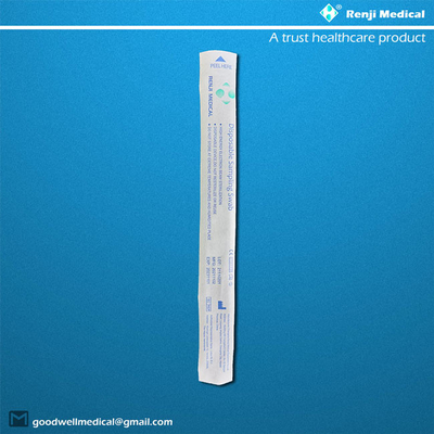 Astuce en nylon assemblée de échantillonnage virale stérile de catégorie médicale de l'écouvillon 100%
